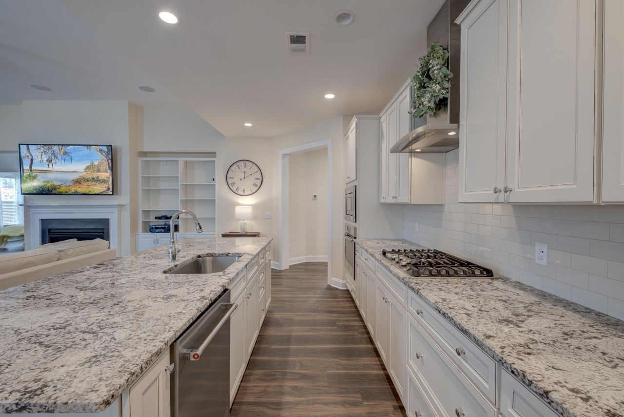 2077 Barn Swallow Road Photo 43