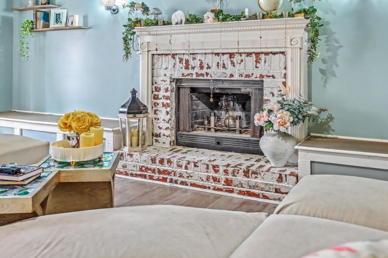 1590 Wabeek Way Photo 19