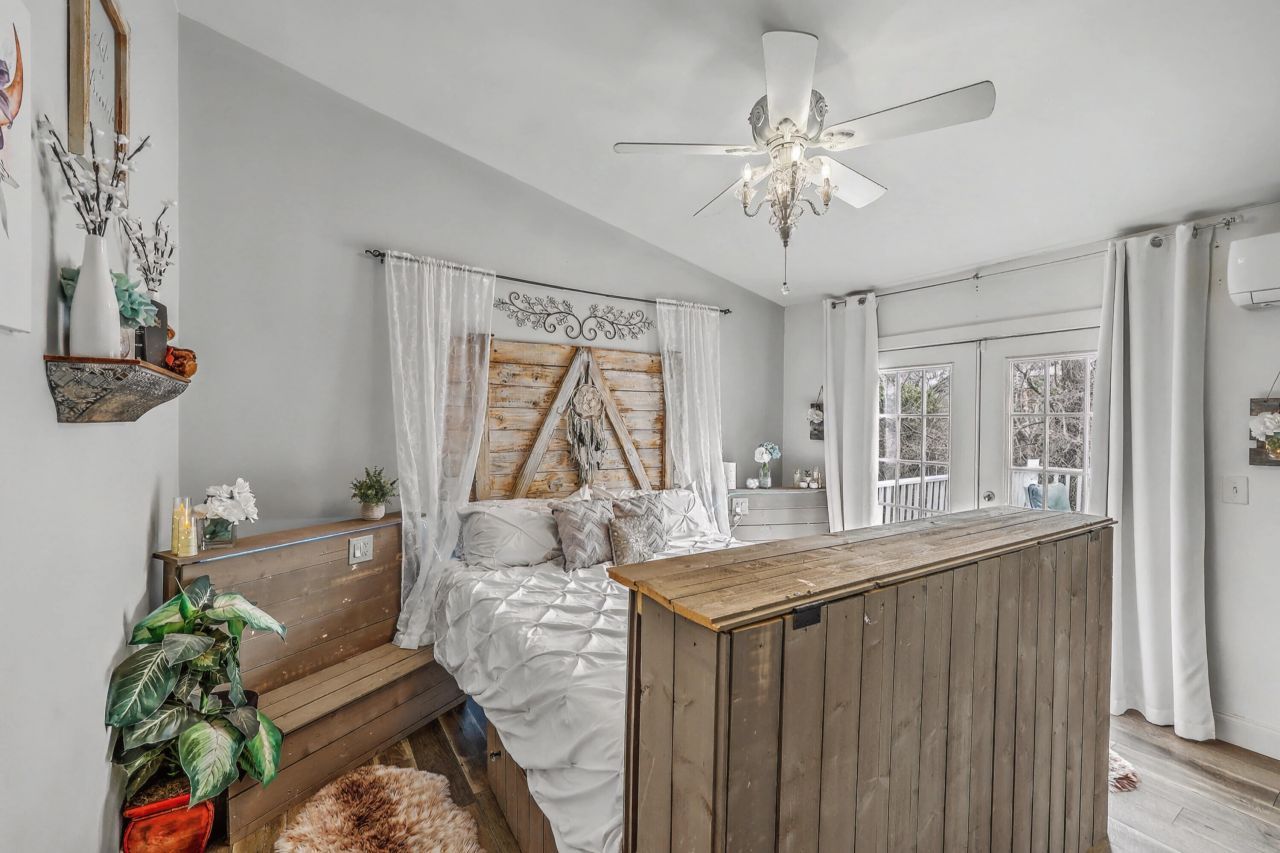 1590 Wabeek Way Photo 26