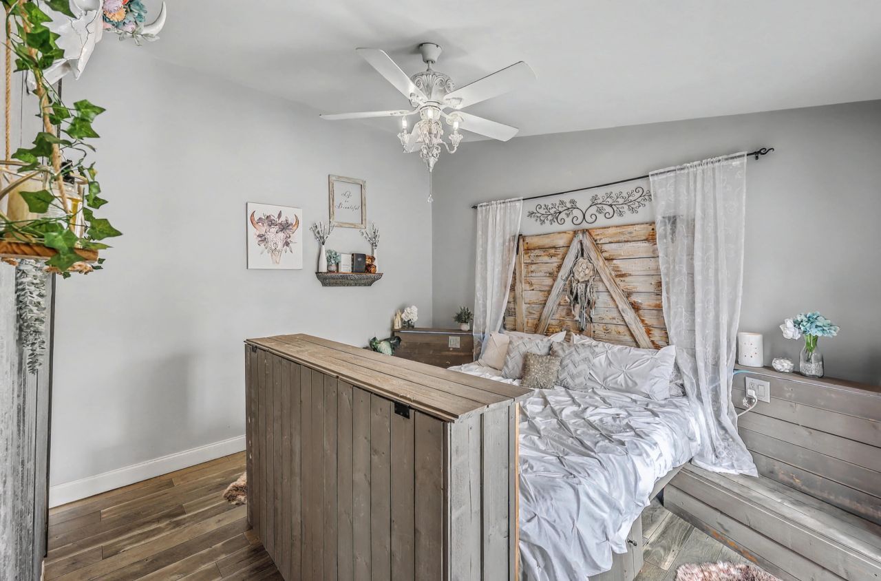 1590 Wabeek Way Photo 28