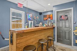 1590 Wabeek Way photo 4