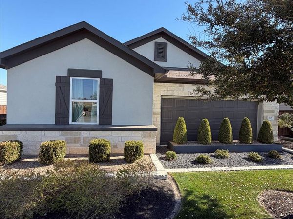 306 Stinchcomb RD, Hutto, TX 78634