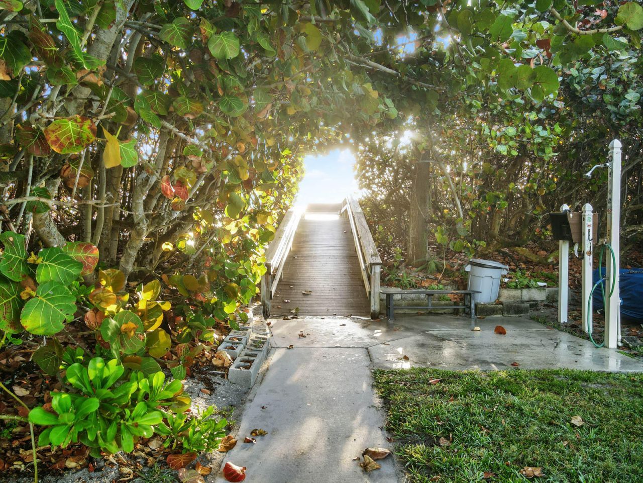 10751 S Ocean Dr, Unit B2, Jensen Beach, FL 34957 Photo