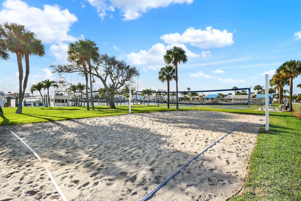 10751 S Ocean Dr, Unit B2, Jensen Beach, FL 34957 Photo