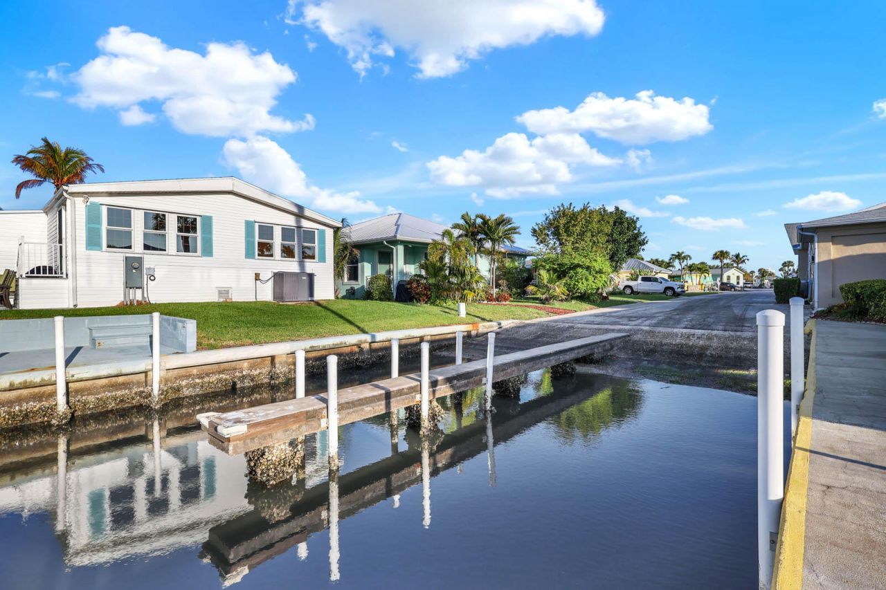 10751 S Ocean Dr, Unit B2, Jensen Beach, FL 34957 Photo