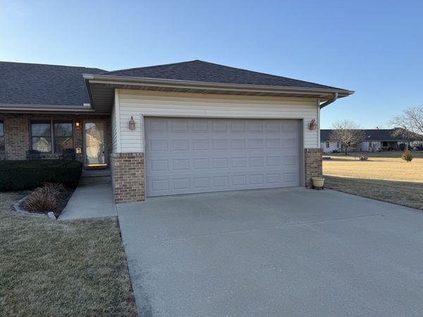 Unit A, Oglesby, IL 61348