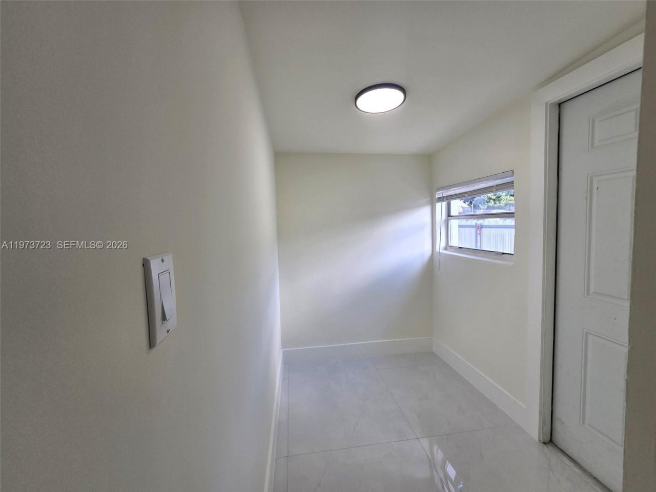 571 E 54th St, Hialeah, FL 33013 Photo