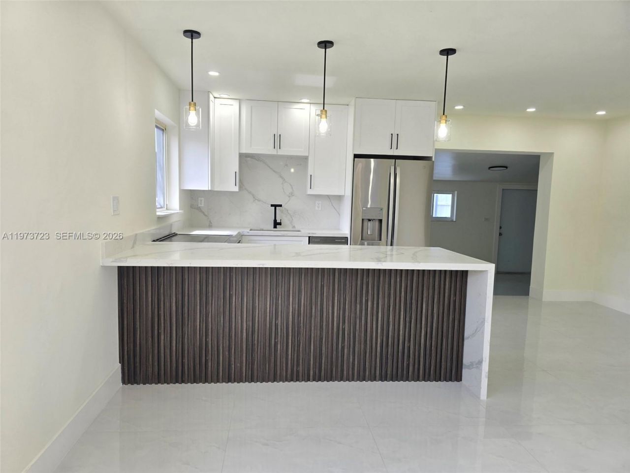 571 E 54th St, Hialeah, FL 33013 Photo