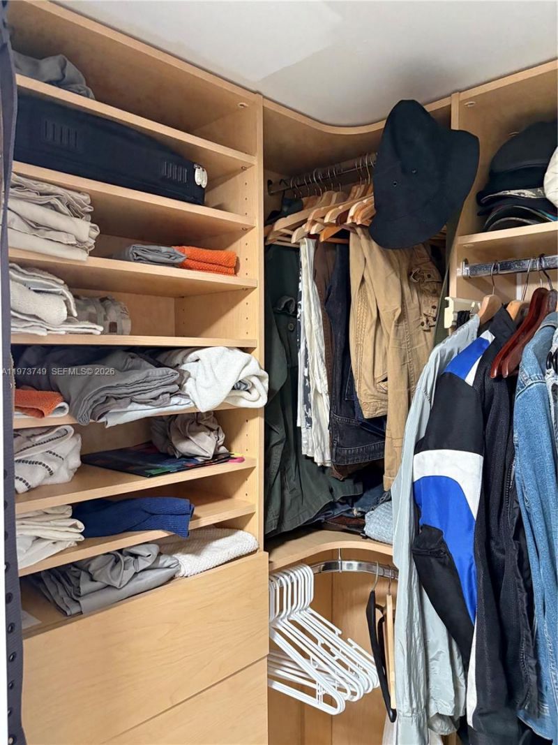 2100 Sans Souci Blvd , Unit A1409, North Miami, FL 33181 Photo