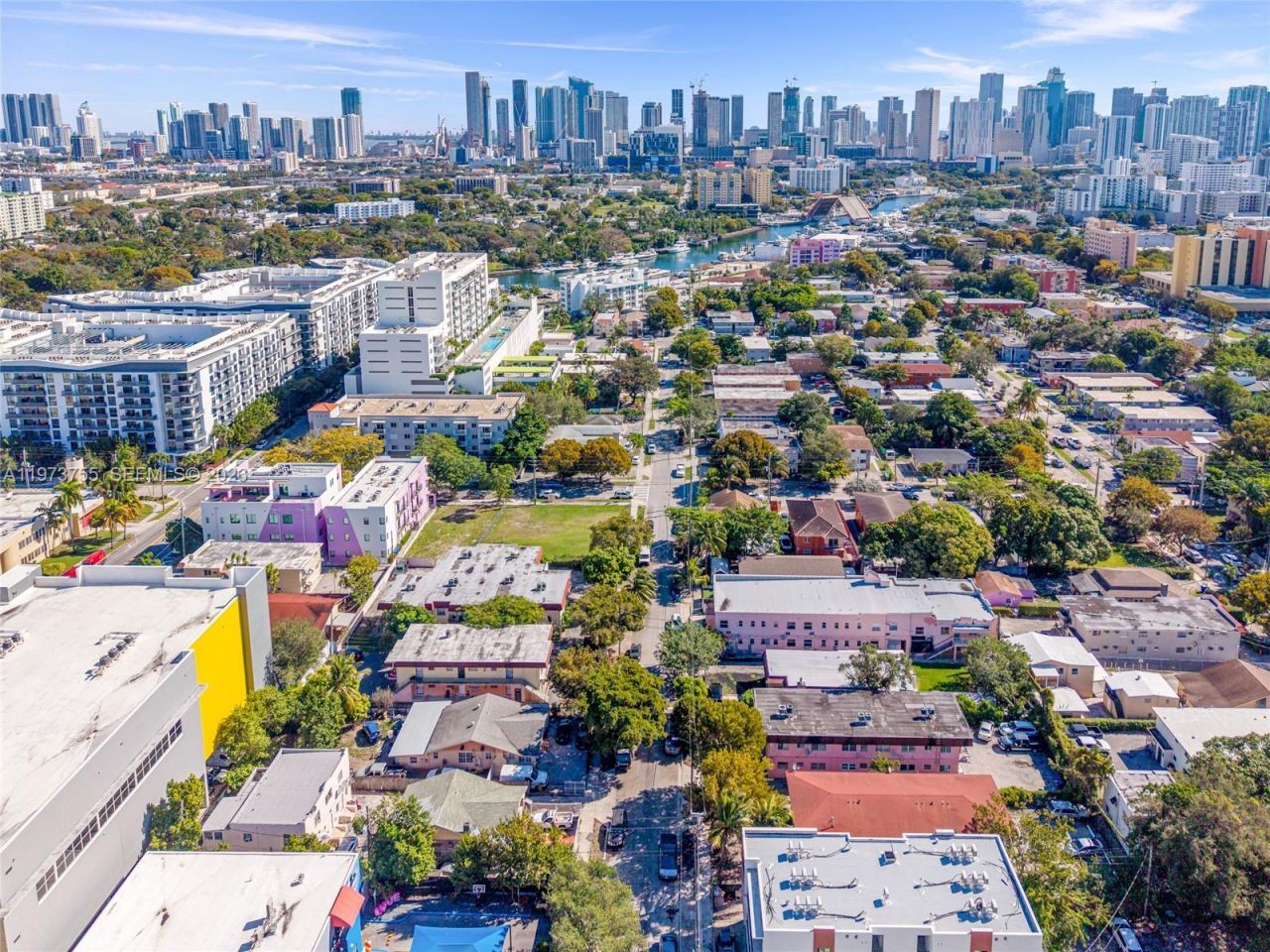 1143 NW 6th St , Miami, FL 33136 Photo