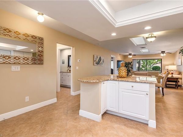 560 9th AVE S, NAPLES, FL 34102
