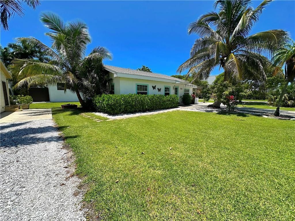 560 9th Ave S, Naples, FL 34102 Photo