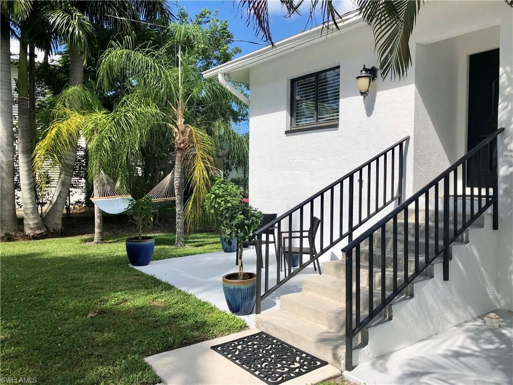 560 9th Ave S, Naples, FL 34102 Photo