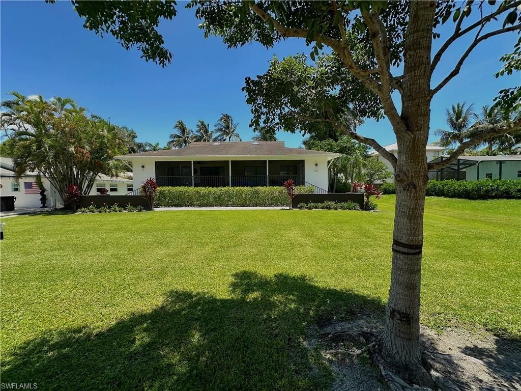 560 9th Ave S, Naples, FL 34102 Photo