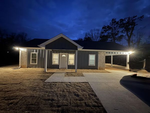 902 William Prince Drive, New Albany, MS 38653