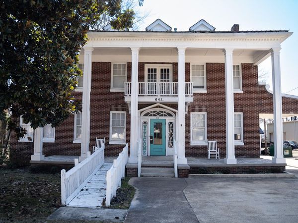 641 West Main Street, Tupelo, MS 38804