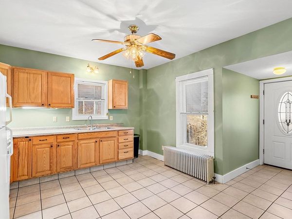 78 Essex St, Unit 1, Marlborough, MA 01752