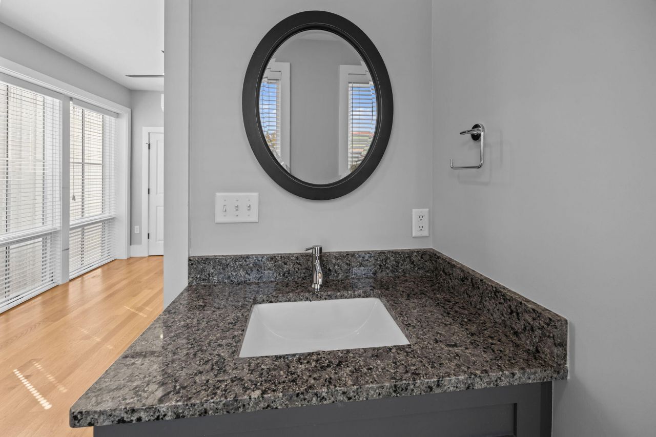 11 Porters Court Photo 12