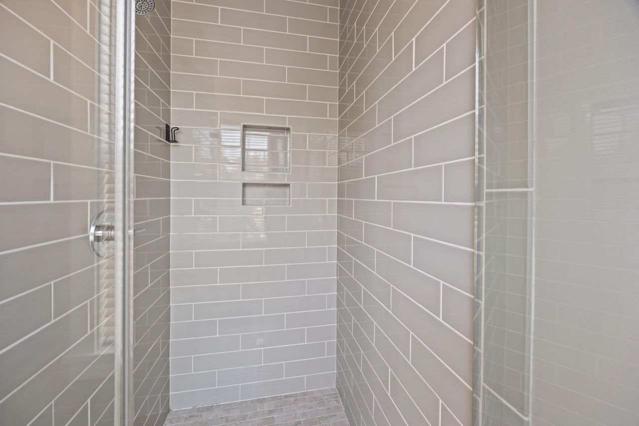 11 Porters Court Photo 13