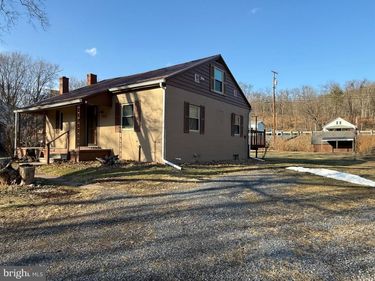 9505 MAIN , HUNTINGDON, PA 16652