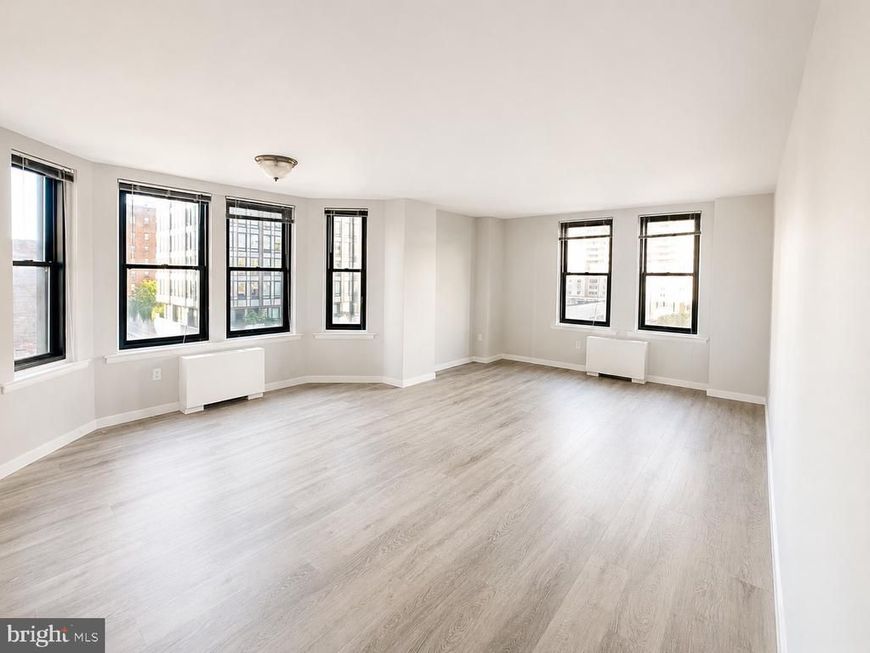135 S 19th Street, Unit 804, Philadelphia, PA 19103 Main Photo