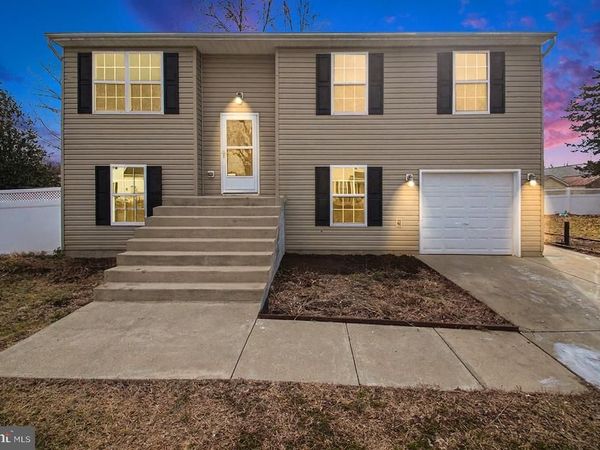 1002 MARTINGALE COURT, FREDERICKSBURG, VA 22401