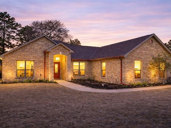 15062 County Road 1103, Flint, TX 75762