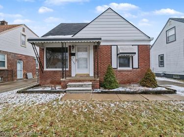 3157 Dallas Street, Dearborn, MI 48124