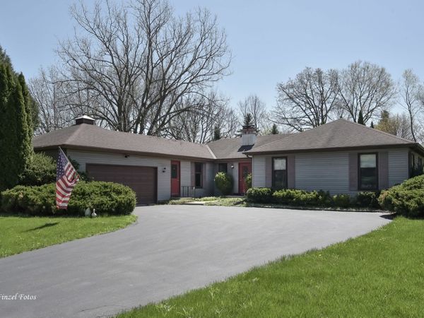 6503 Tustamena Trail, McHenry, IL 60050