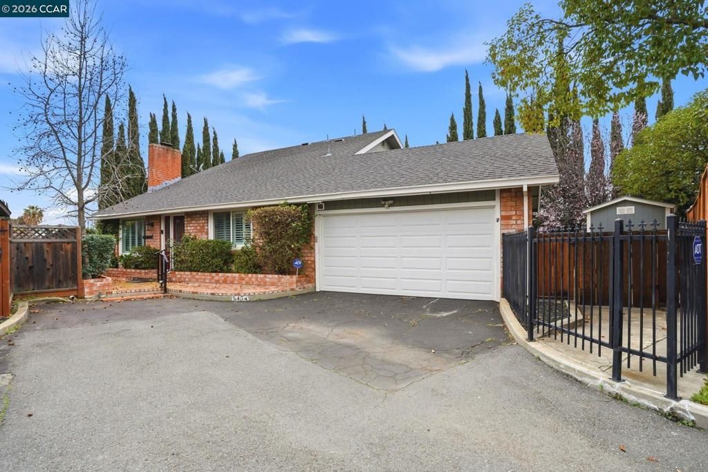 5454 Anselmo Ct, Concord, CA 94521 Main Photo