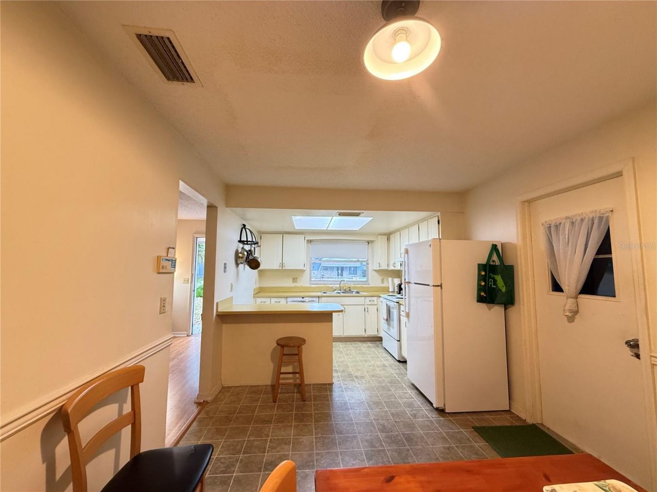 622 Goodwin Avenue, New Smyrna Beach, FL 32169 Photo