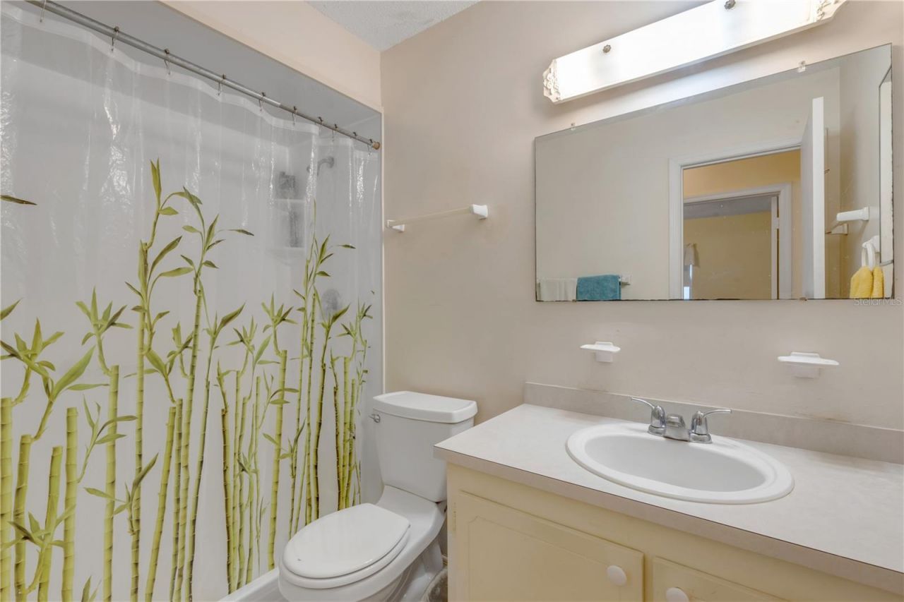 622 Goodwin Avenue, New Smyrna Beach, FL 32169 Photo