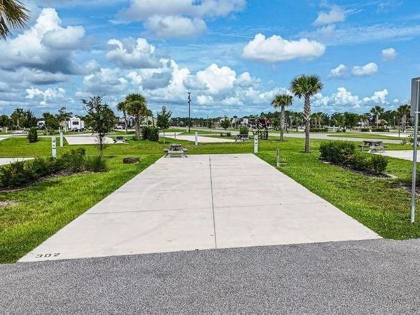 0 HIGHWAY 630 E, Unit 302, LAKE WALES, FL 33898