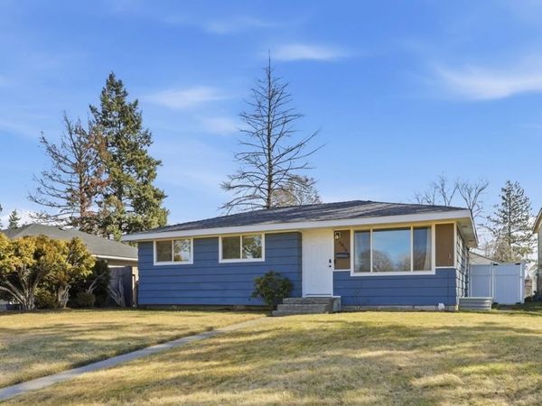 5816 N Lincoln St, Spokane, WA 99205