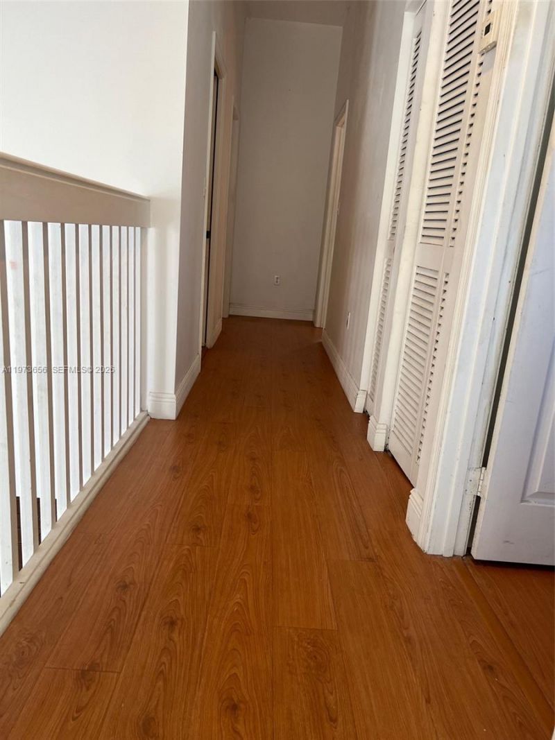 202 NE 211th Ter , Unit 202, Miami, FL 33179 Photo