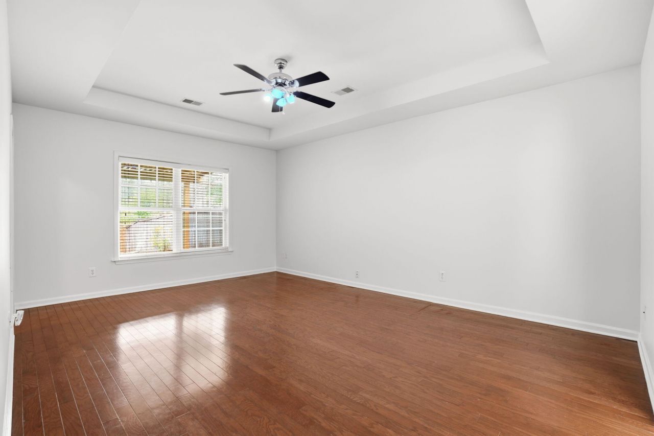 209 Goldfinch Lane Photo 14