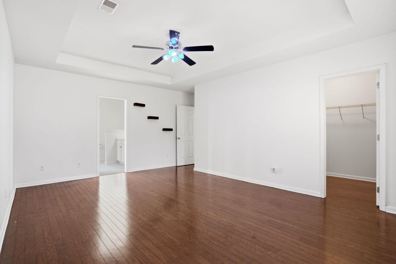 209 Goldfinch Lane Photo 15