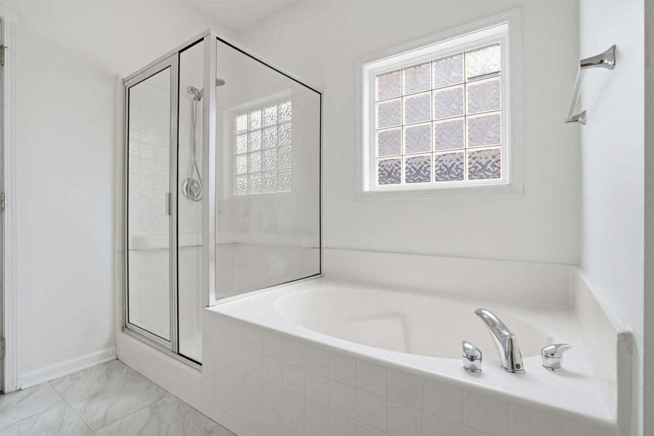 209 Goldfinch Lane Photo 17