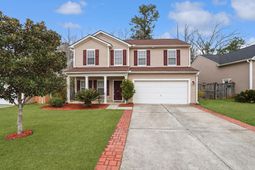 209 Goldfinch Lane photo 4