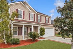 209 Goldfinch Lane photo 4