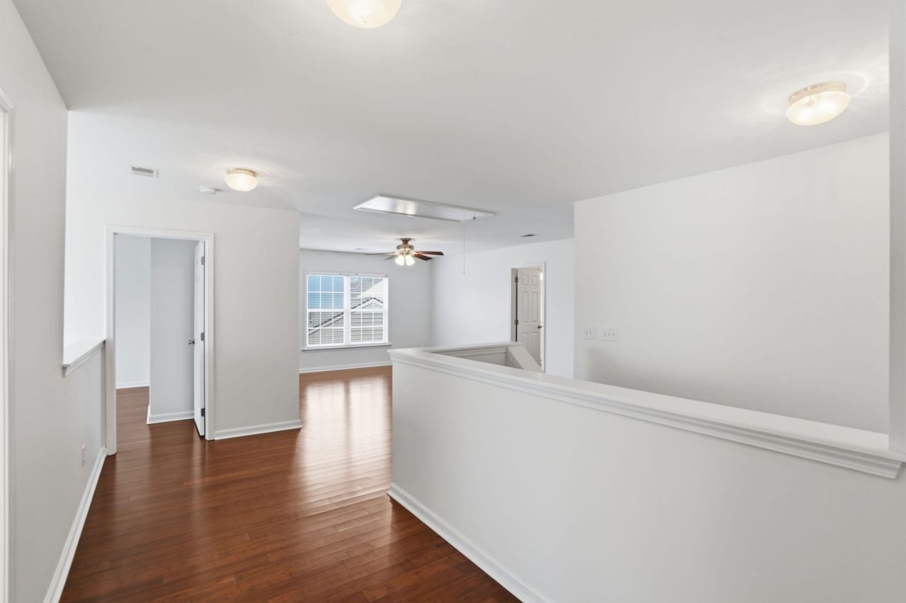 209 Goldfinch Lane Photo 23