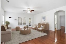 209 Goldfinch Lane photo 4