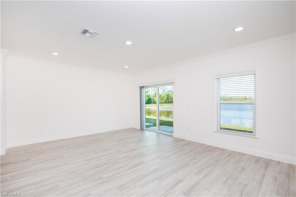 10534 Fountain Palm Cir, Bokeelia, FL 33922 Photo