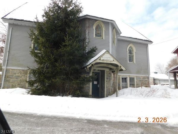 1 Church St, Knowlton, NJ 07832
