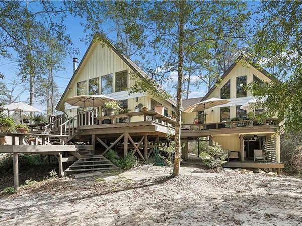 19 HOLLY Drive, Covington, LA 70435