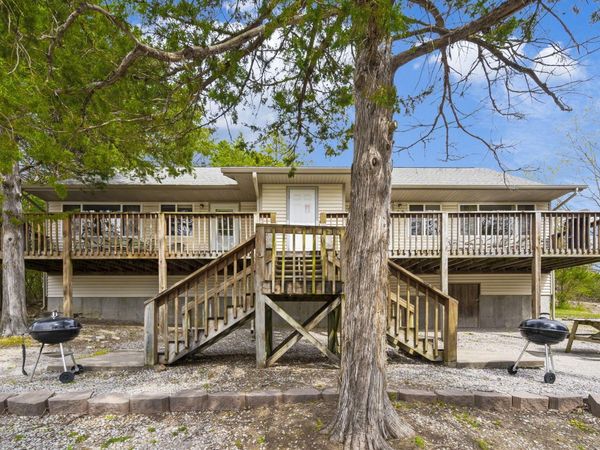 154 Deep Water Circle , Reeds Spring, MO 65737