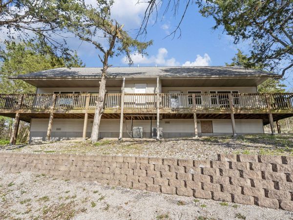 425 Eagle Drive, Reeds Spring, MO 65737