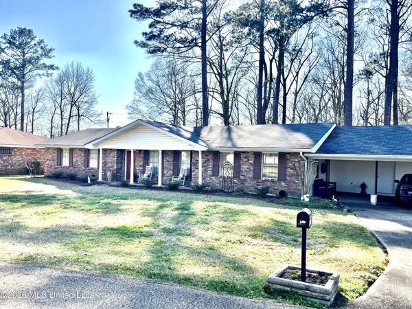 737 Brookwood Drive, Brookhaven, MS 39601