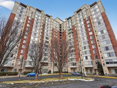2726 GALLOWS ROAD, Unit 619, VIENNA, VA 22180