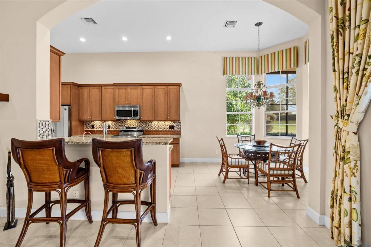 9301 SW Nuova Way, Port Saint Lucie, FL 34986 Photo